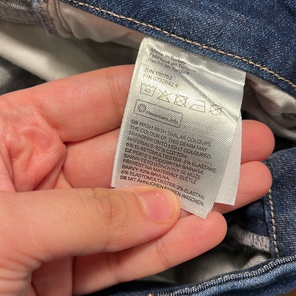 h&m super comfortable and skinny high waist ankle length ripped jeans high waist - Picture 11 of 16